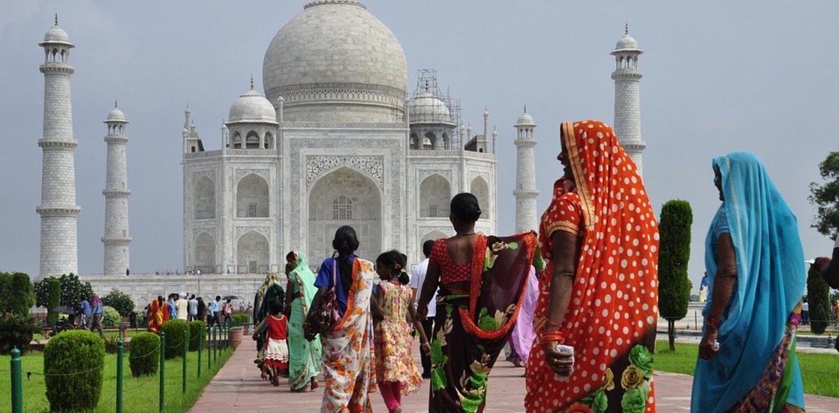 India, Triangulo Dorado en Semana Santa