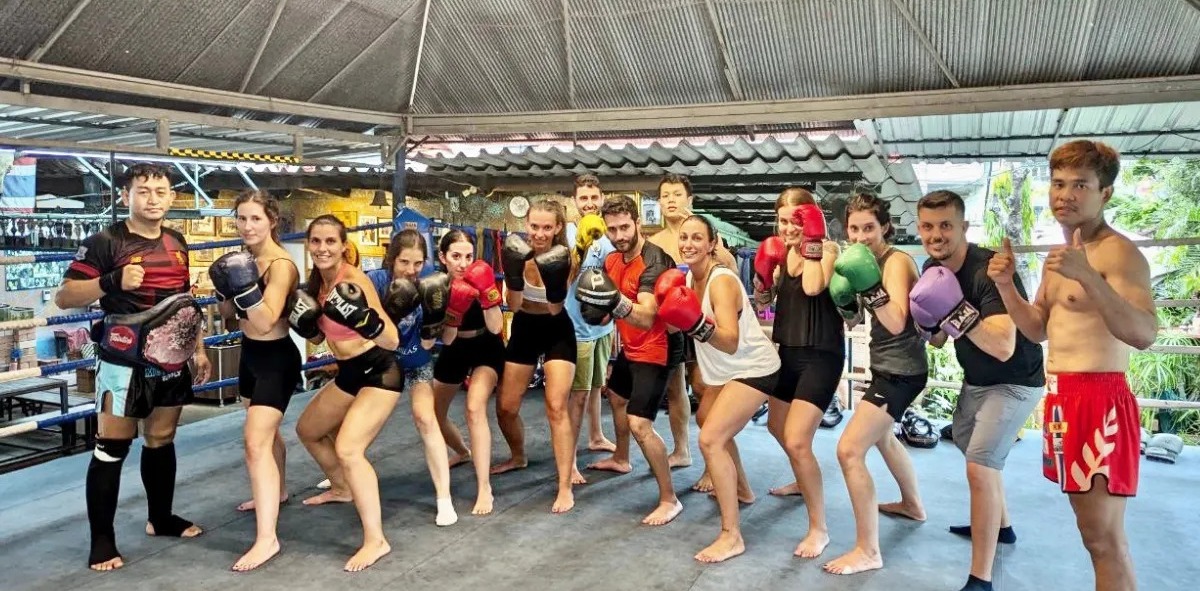 Viajeros jóvenes en Tailandia