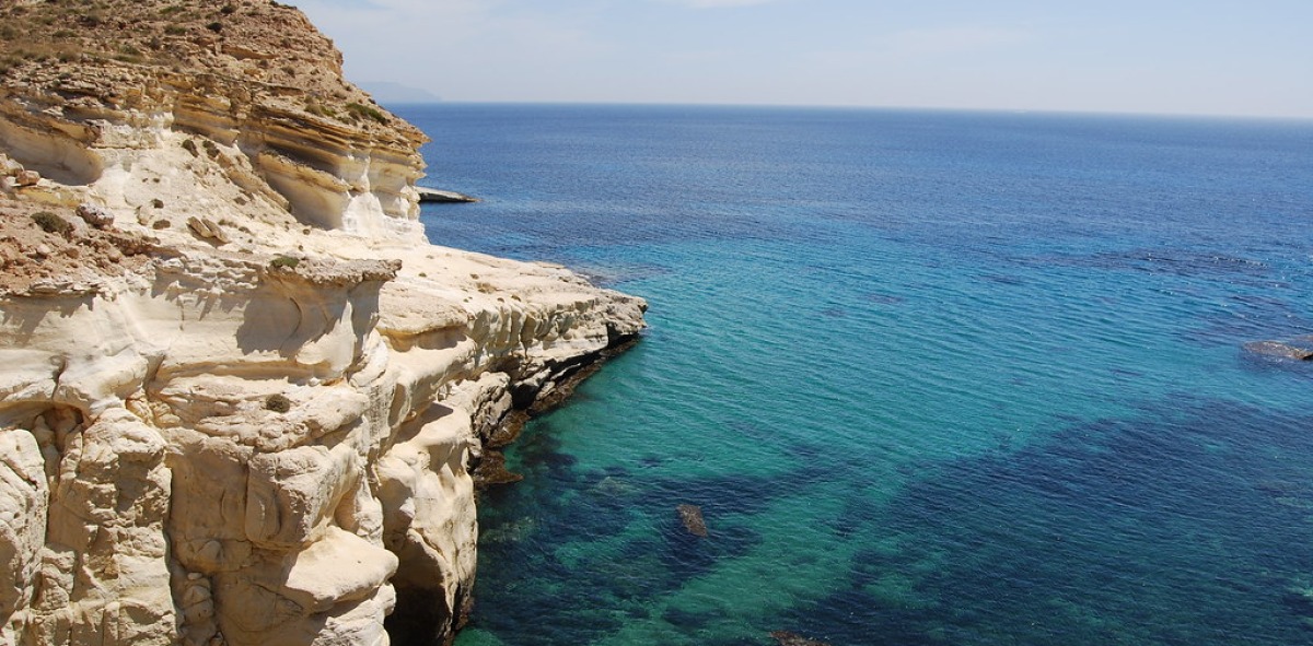Verano single en Aguadulce