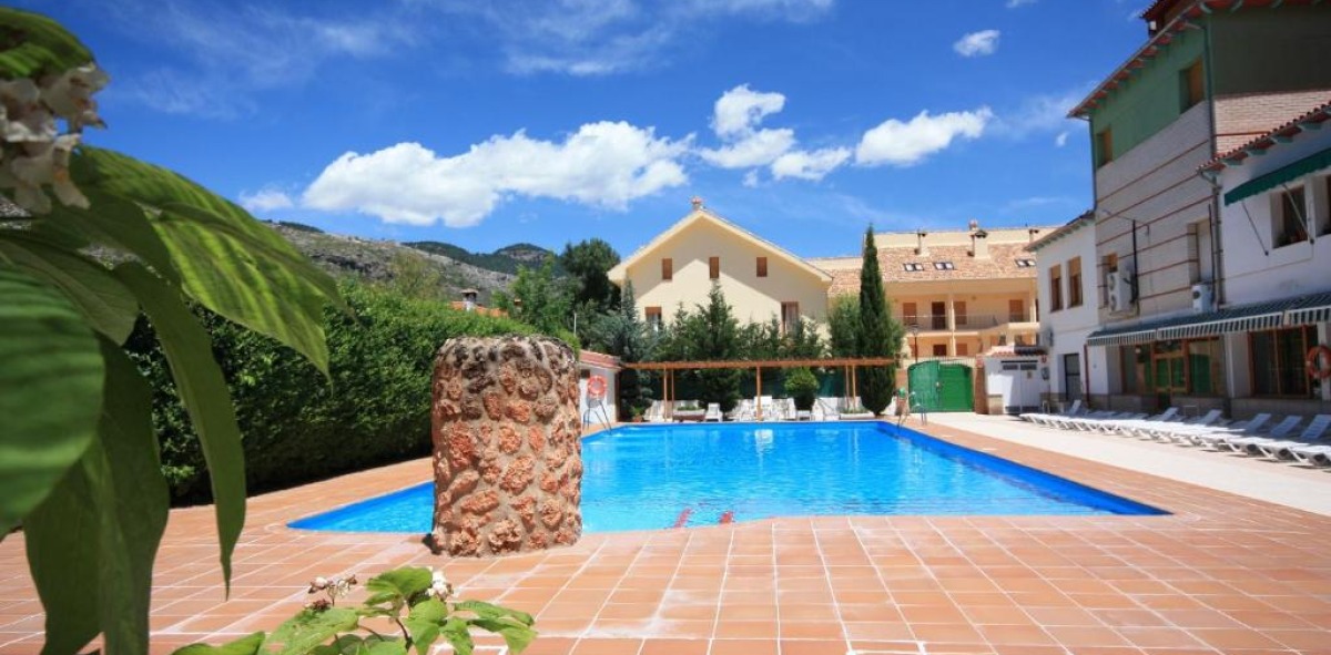 Piscina del Hotel rural de montaña en Cazorla