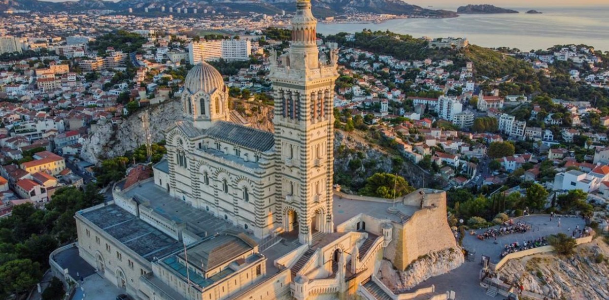 Panoramica de Marsella desde la Basilica de Notredame