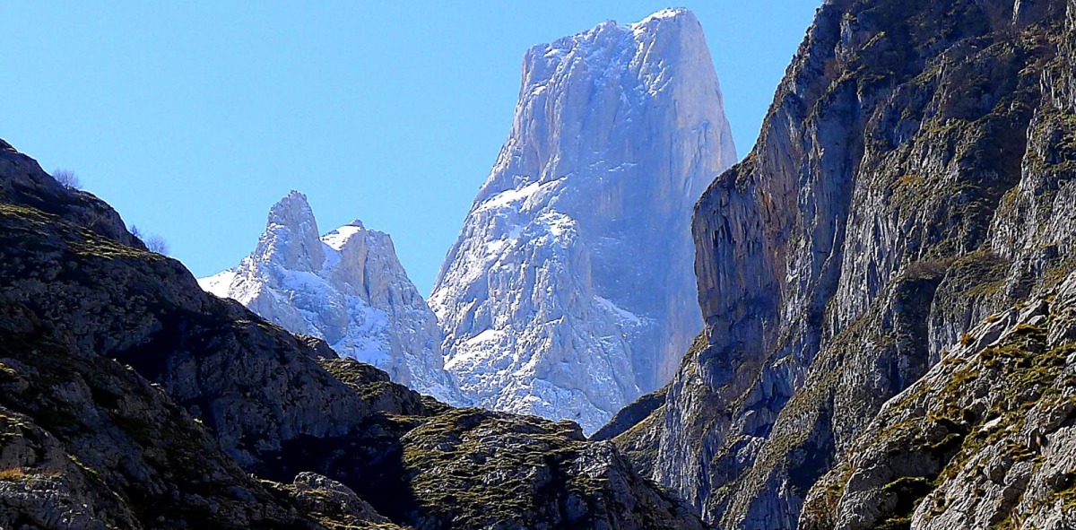 Asturias en el Puente Todos los Santos