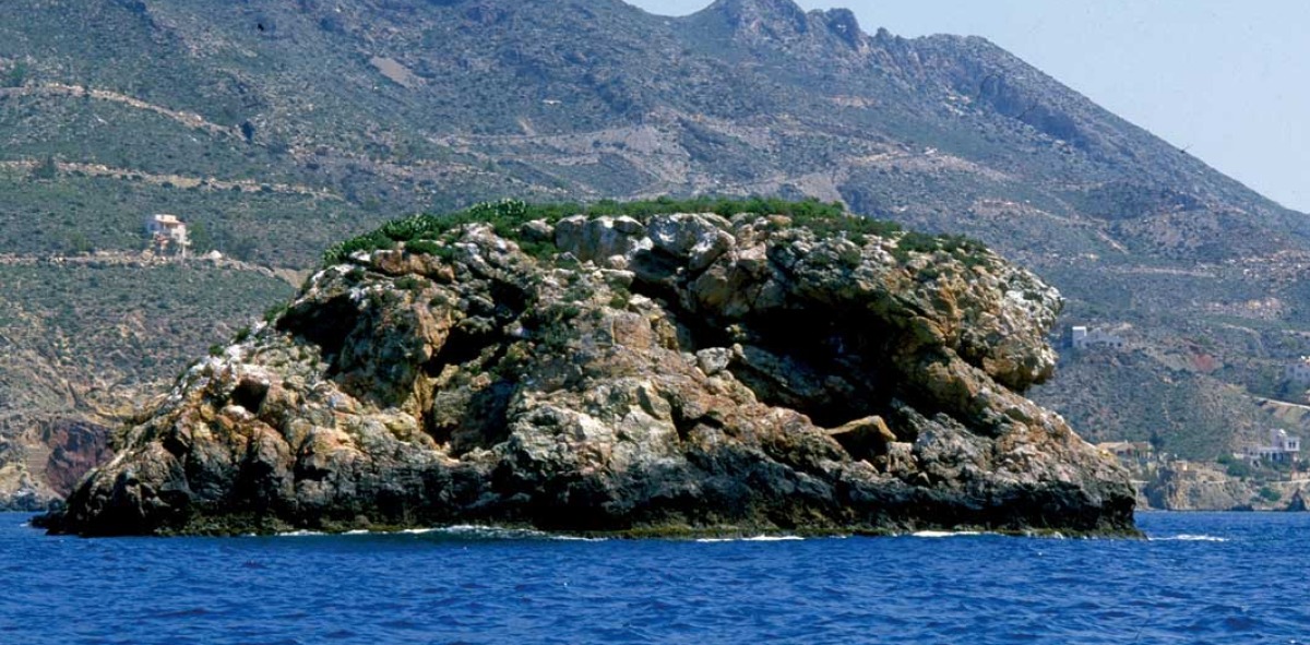 Cueva de los Lobos