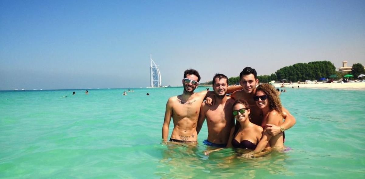 Dubai amigos playa