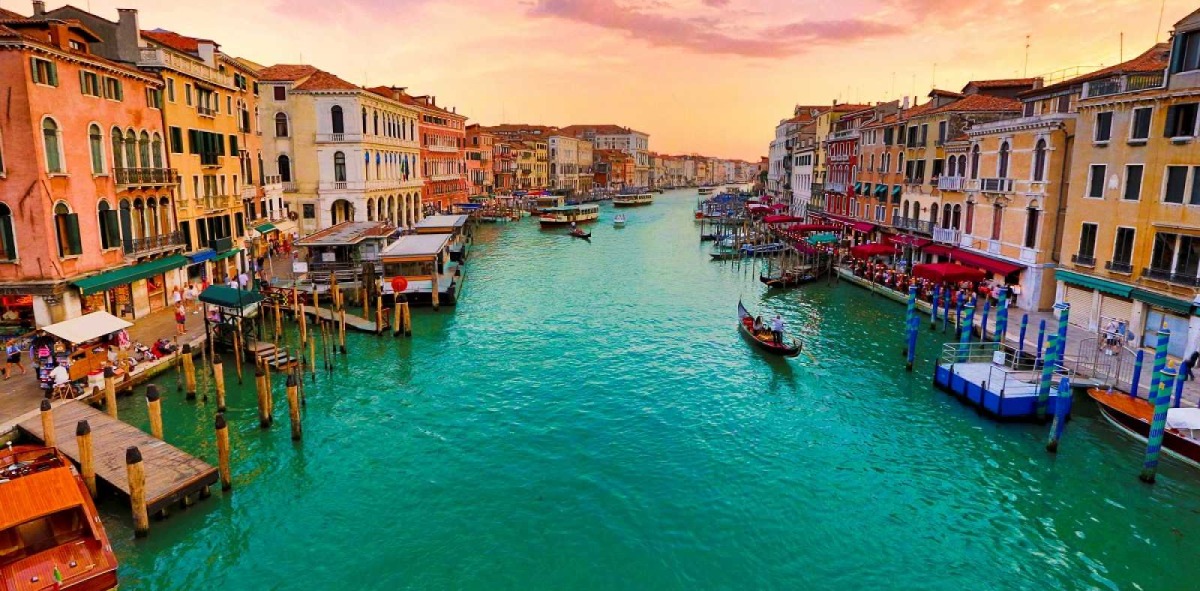VENECIA
