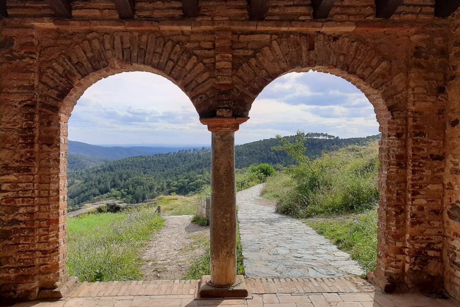 Trekking con Singles en Sierra  Aracena
