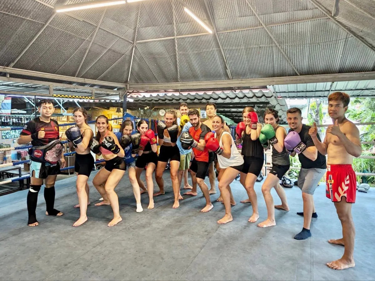 Viajeros jóvenes en Tailandia