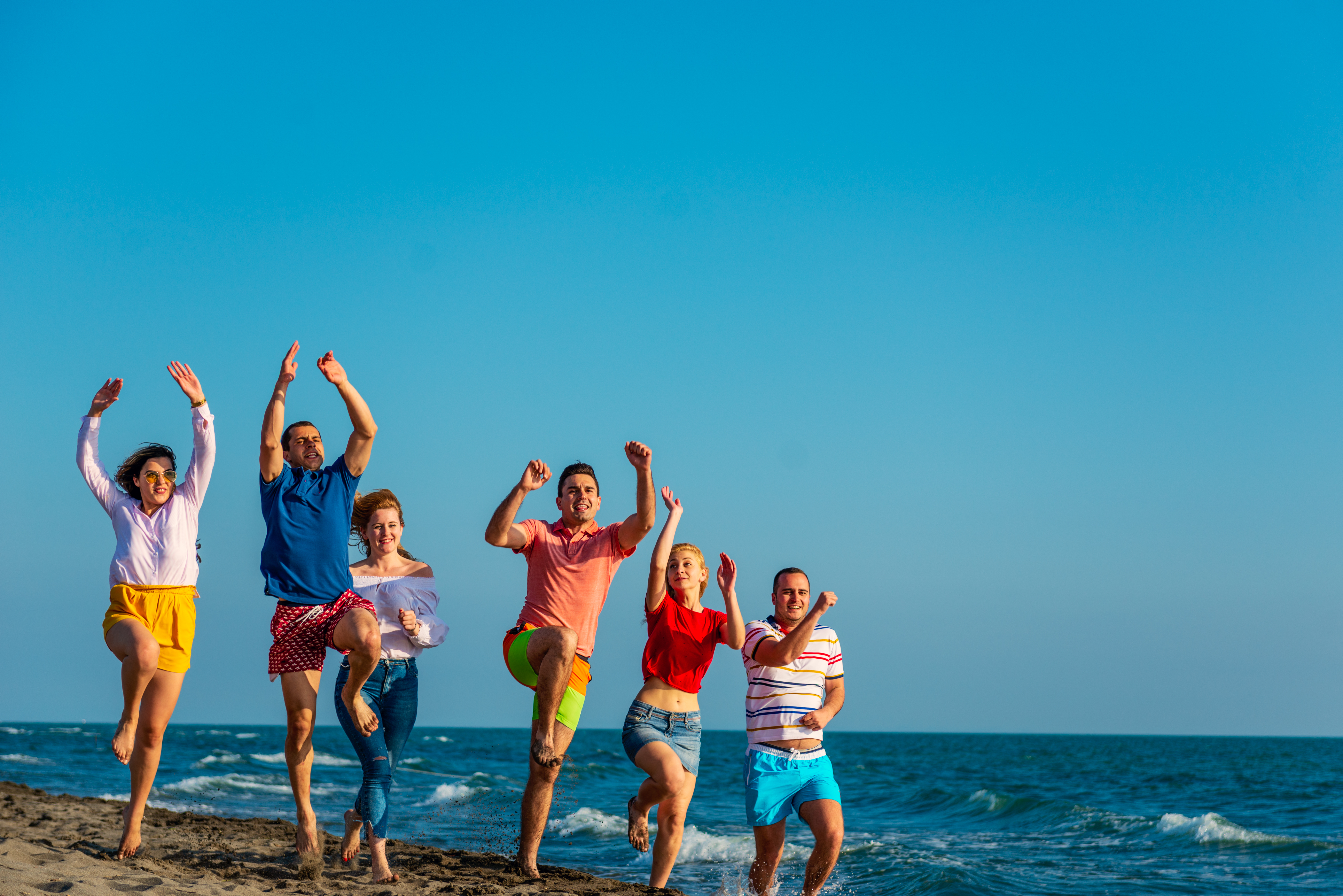 Singles de parada de crucero en la playa