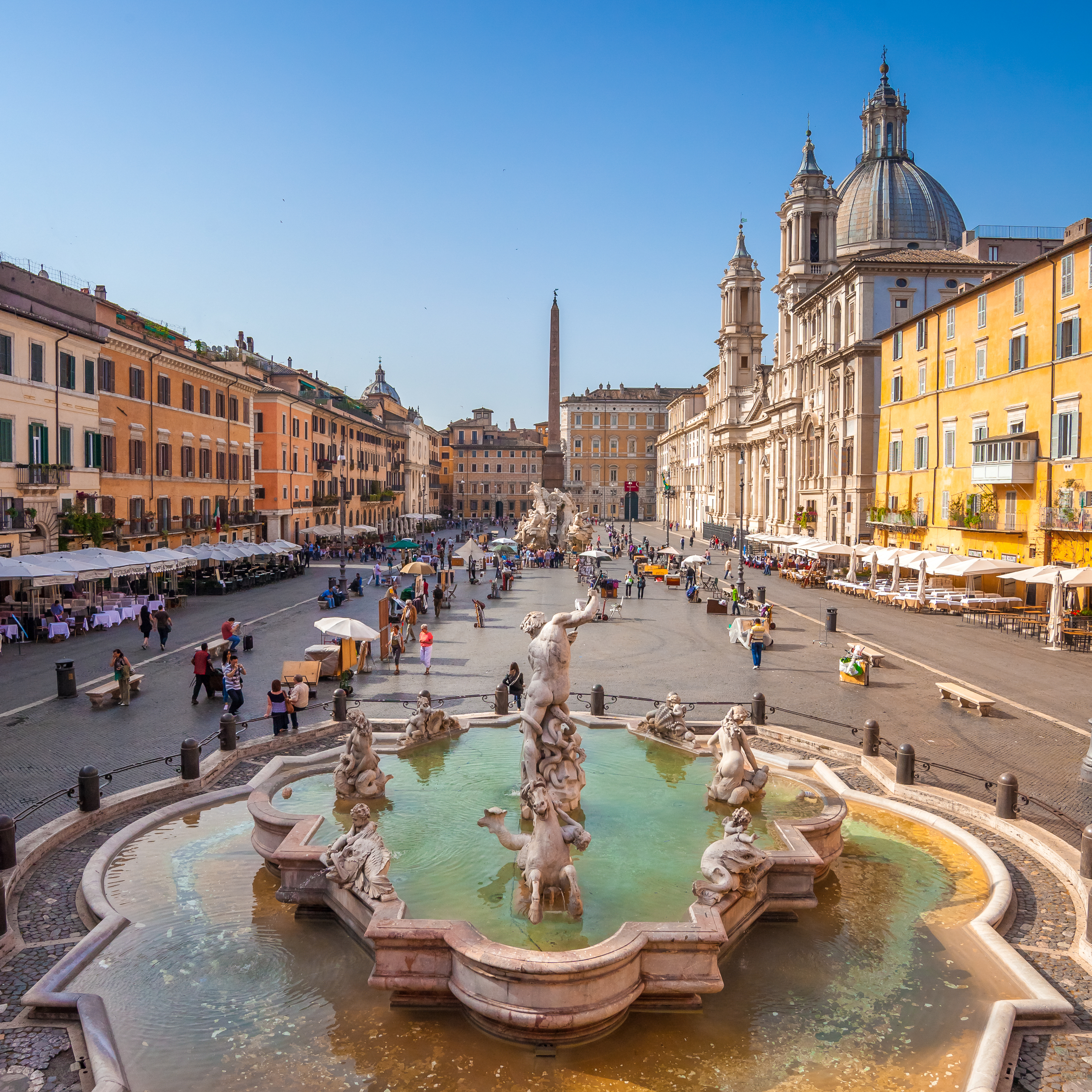 Panoramica de plaza España en Roma