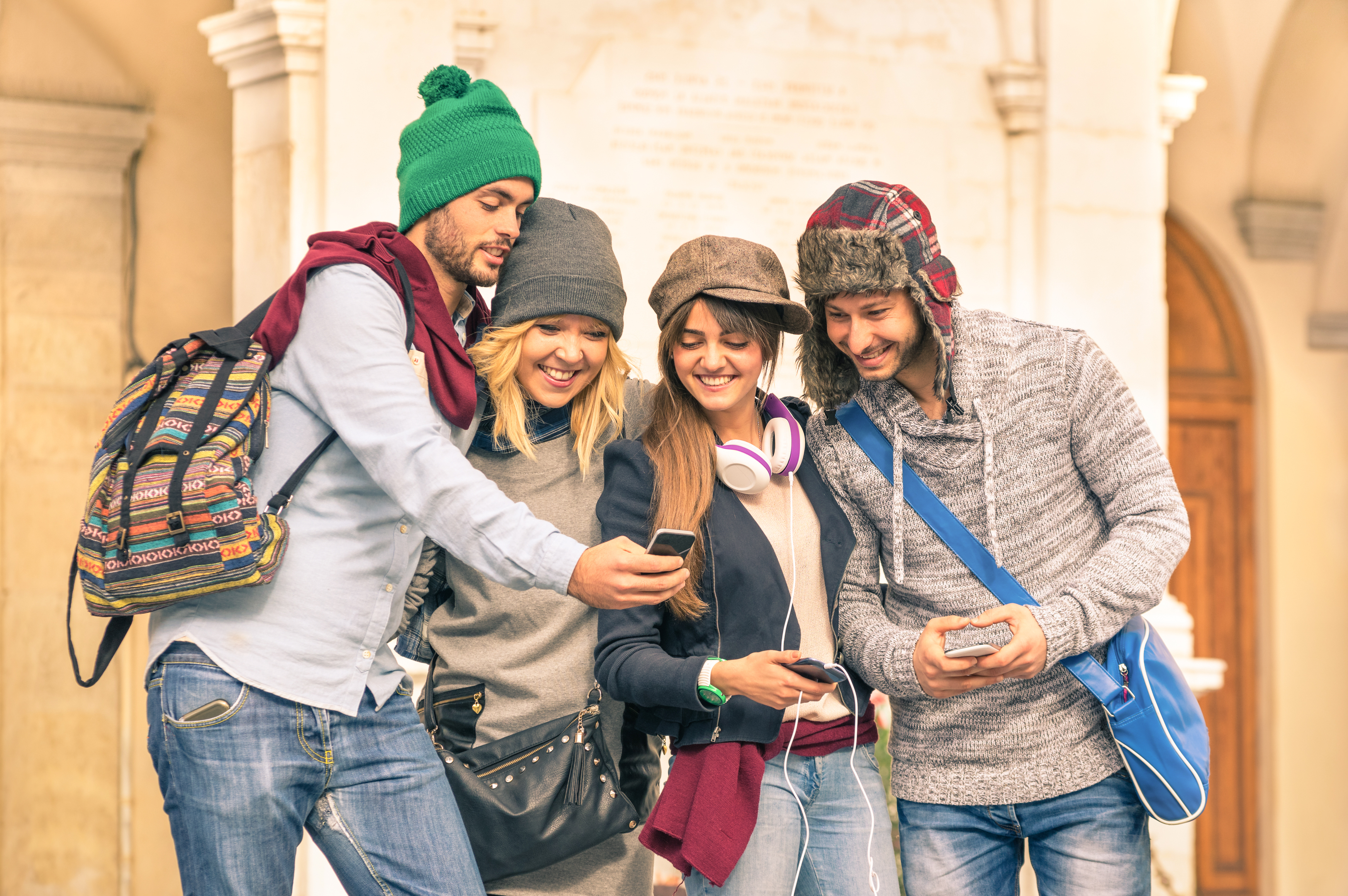 Amigos singles por Bruselas