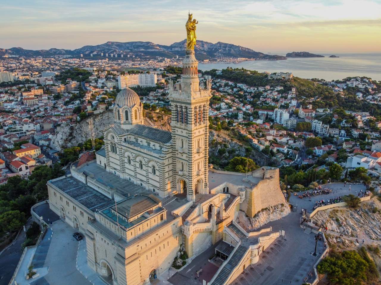 Panoramica de Marsella desde la Basilica de Notredame