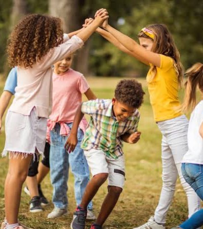 Niños Jugando